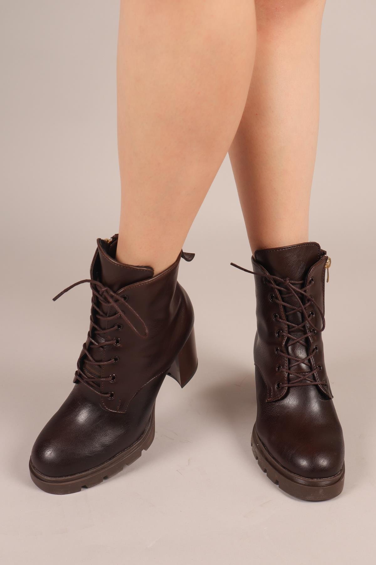 ROSTOCK Bağcık Aksesuarlı Topuklu Bot KAHVERENGİBOT