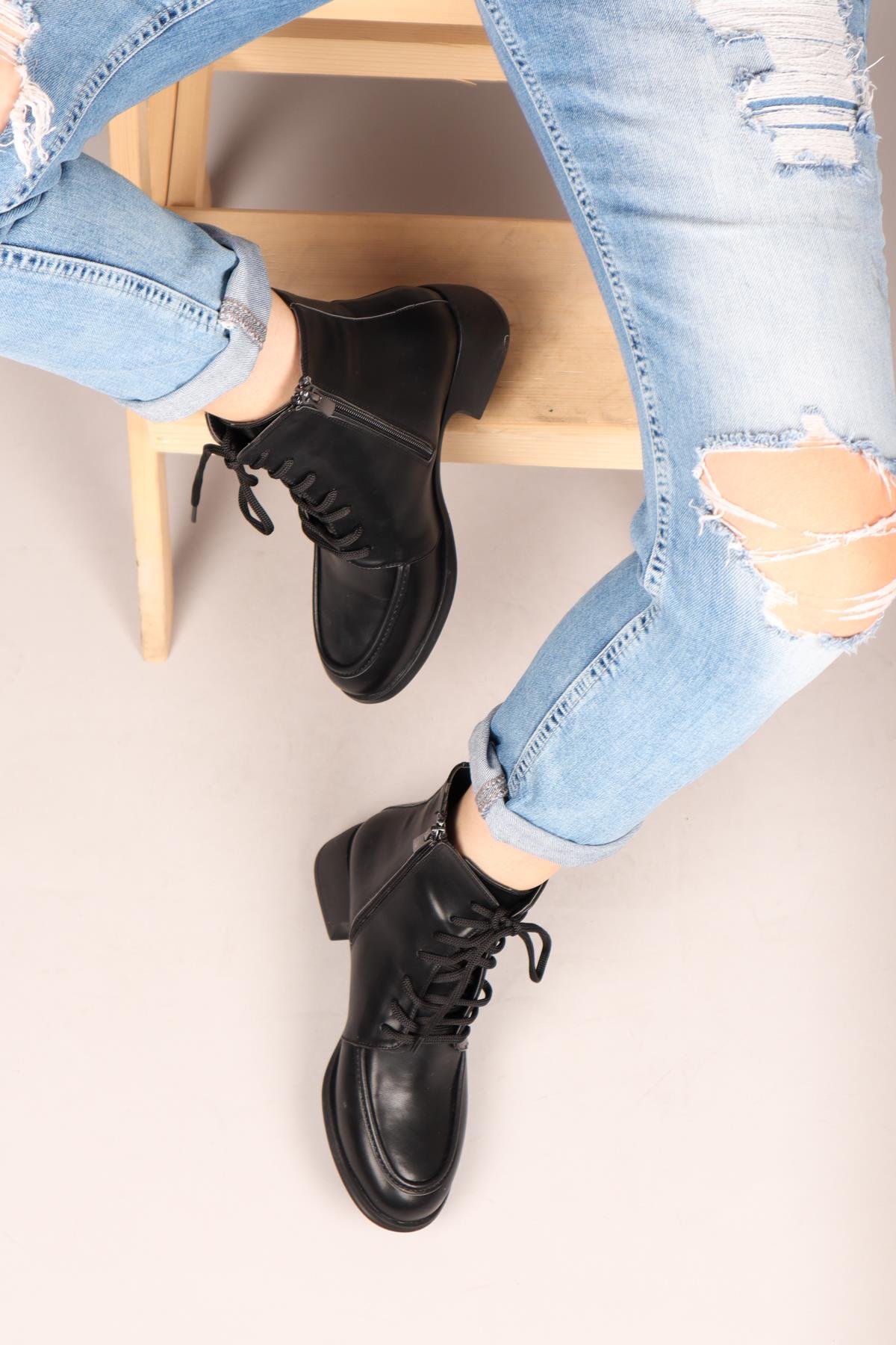 SATU Bağcıklı Bot SİYAHBOT