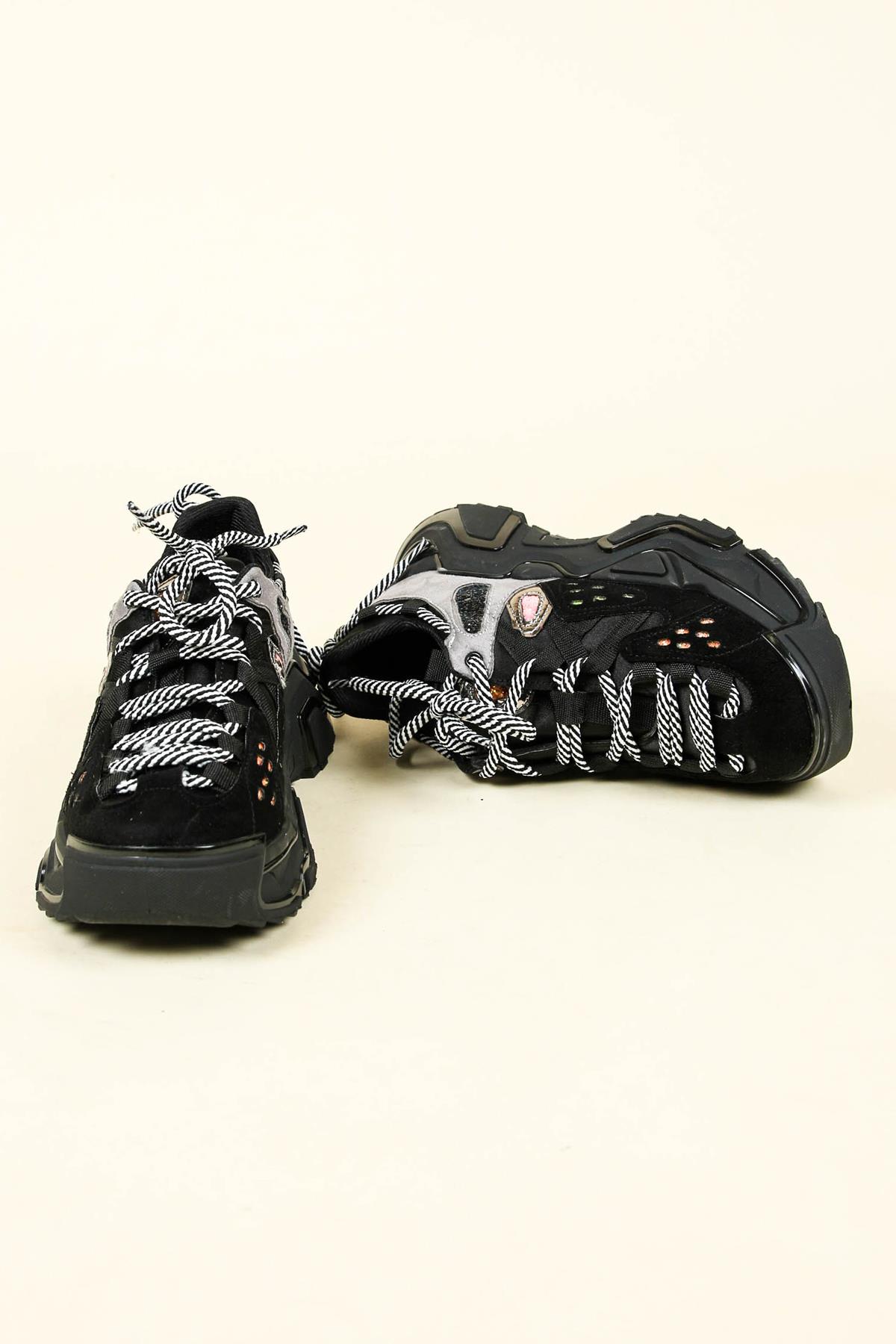 Sim Detaylı Süet Garnili Kalın Taban Spor Ayakkabı SİYAHSPOR AYAKKABI