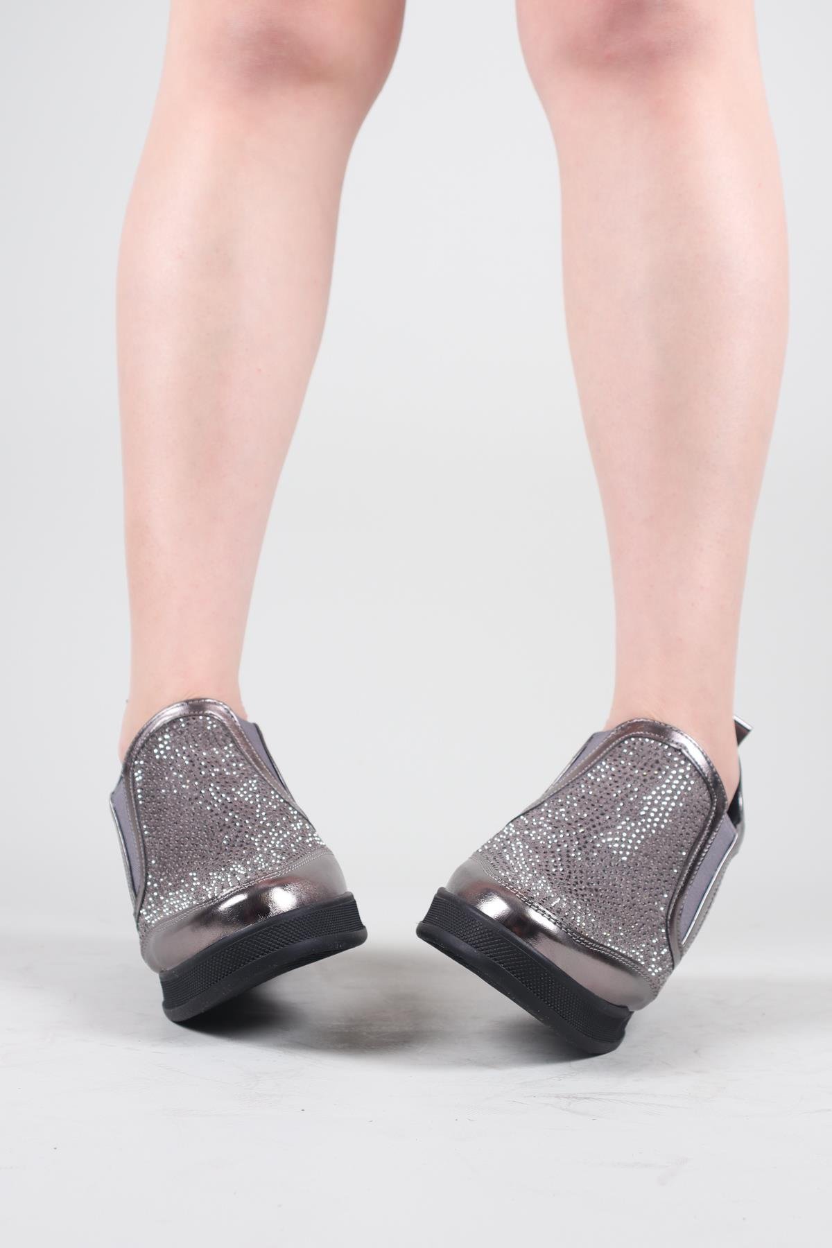 SİTRAH Süet-Cilt Garnili Taşlı Gizli Dolgu Sneakers PLATİNSPOR AYAKKABI