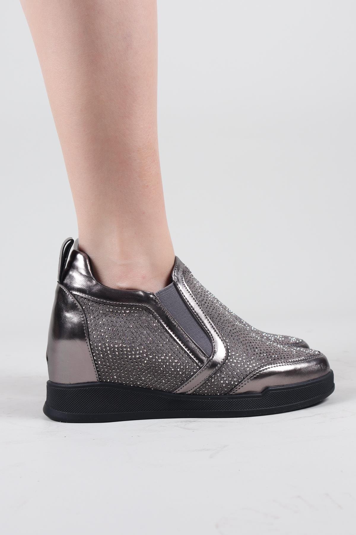 SİTRAH Süet-Cilt Garnili Taşlı Gizli Dolgu Sneakers PLATİNSPOR AYAKKABI