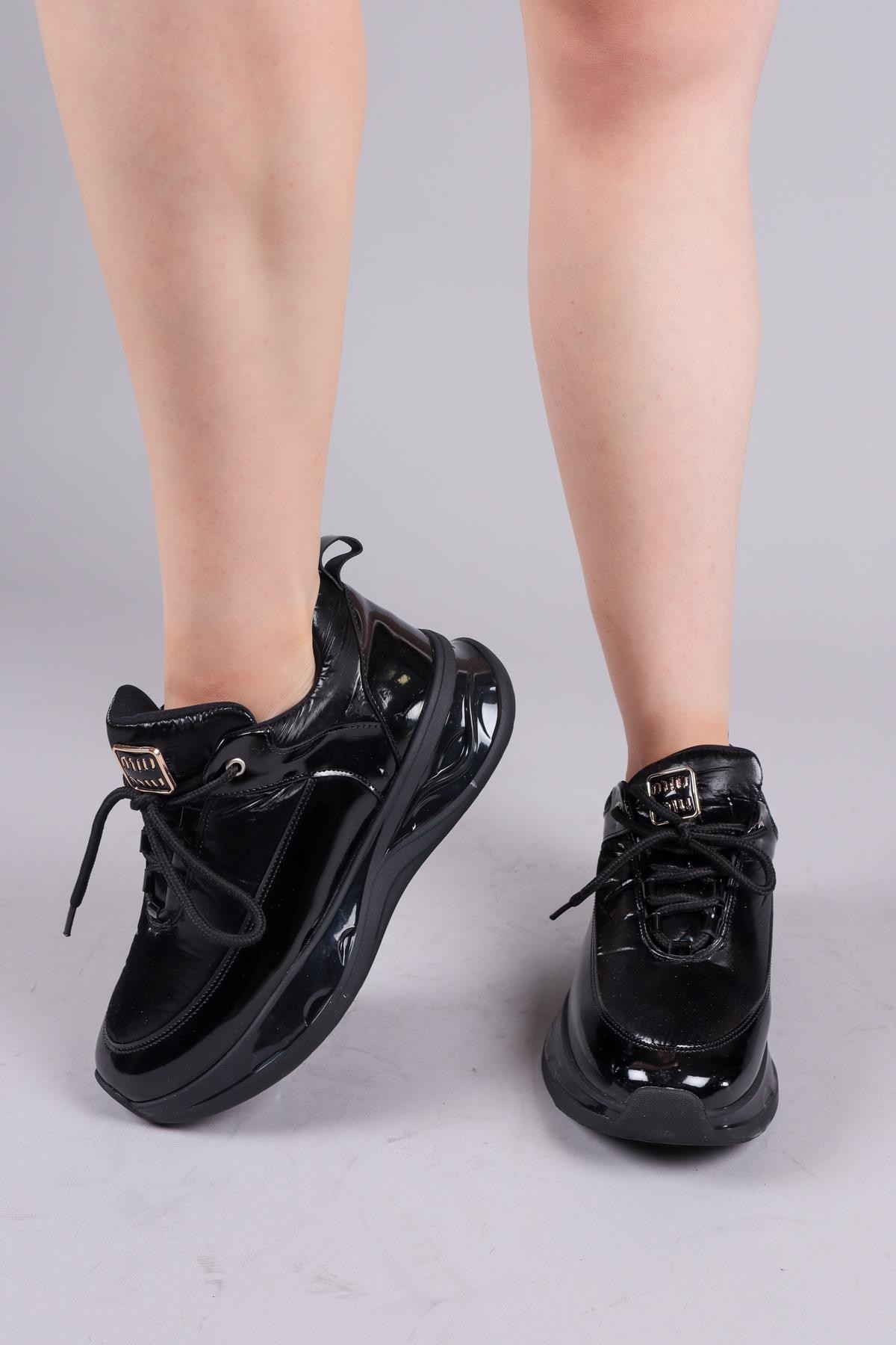 TİROL Rugan Garnili Paraşüt Spor Ayakkabı SİYAHSPOR AYAKKABI