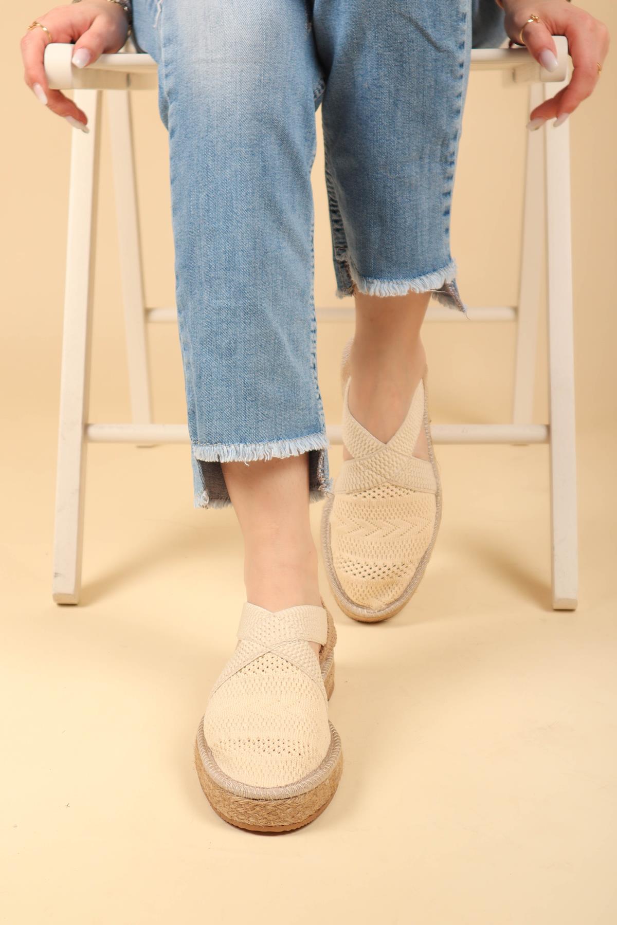 Triko Arkası Açık Babet TENBABET