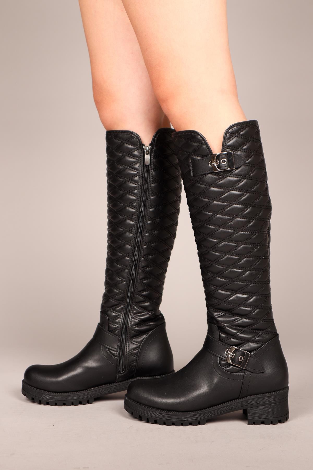 VAKA Kapitoneli Kemerli Çizme SİYAHÇİZME 