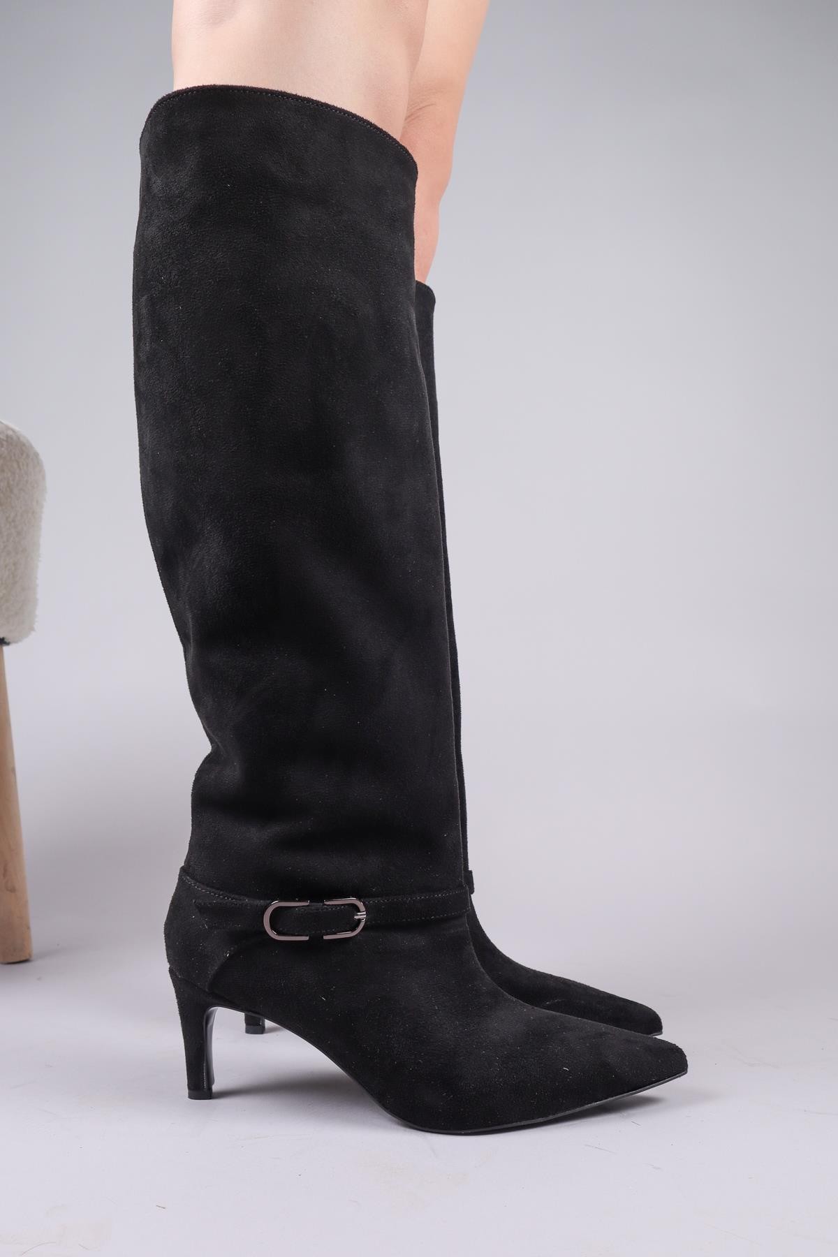 VAYZATA Kemerli Süet Çekme Çizme SİYAHÇİZME 