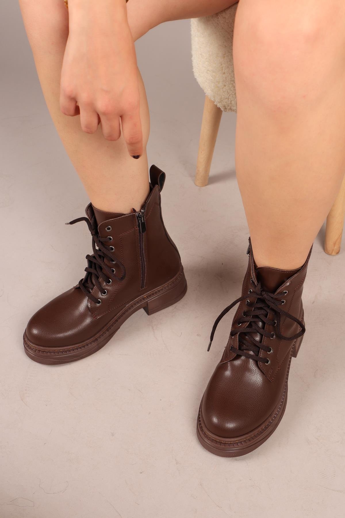 VELA Fermuarlı Postal KAHVERENGİBOT