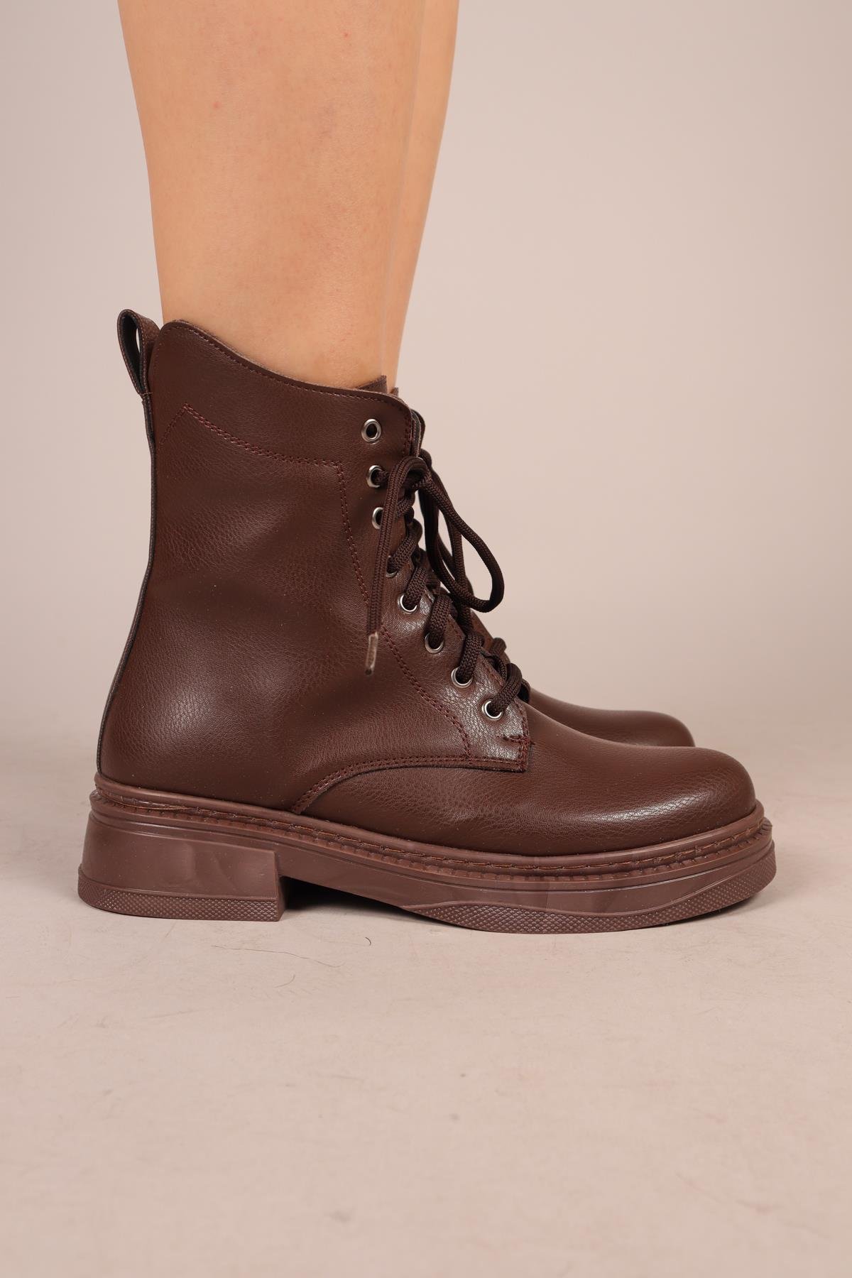 VELA Fermuarlı Postal KAHVERENGİBOT