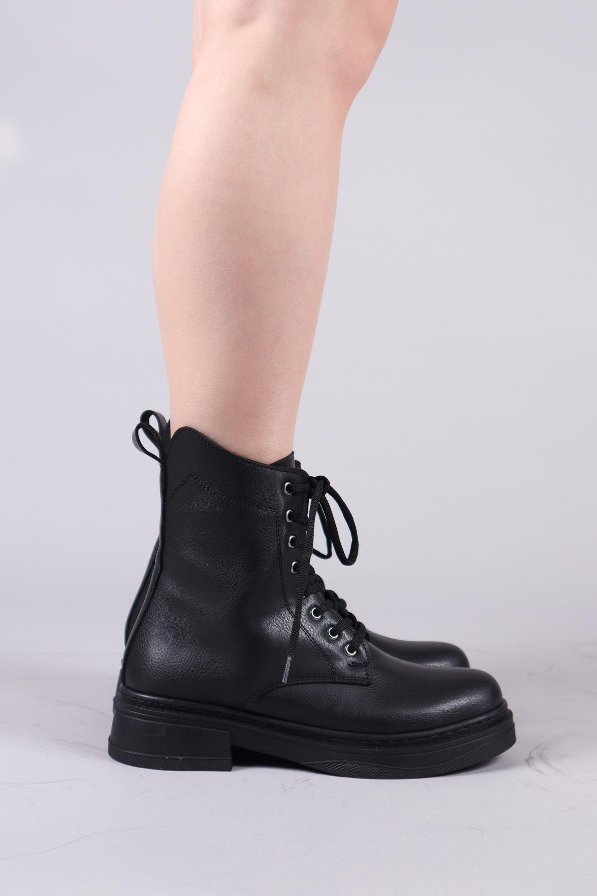 VELA Fermuarlı Postal SİYAHBOT