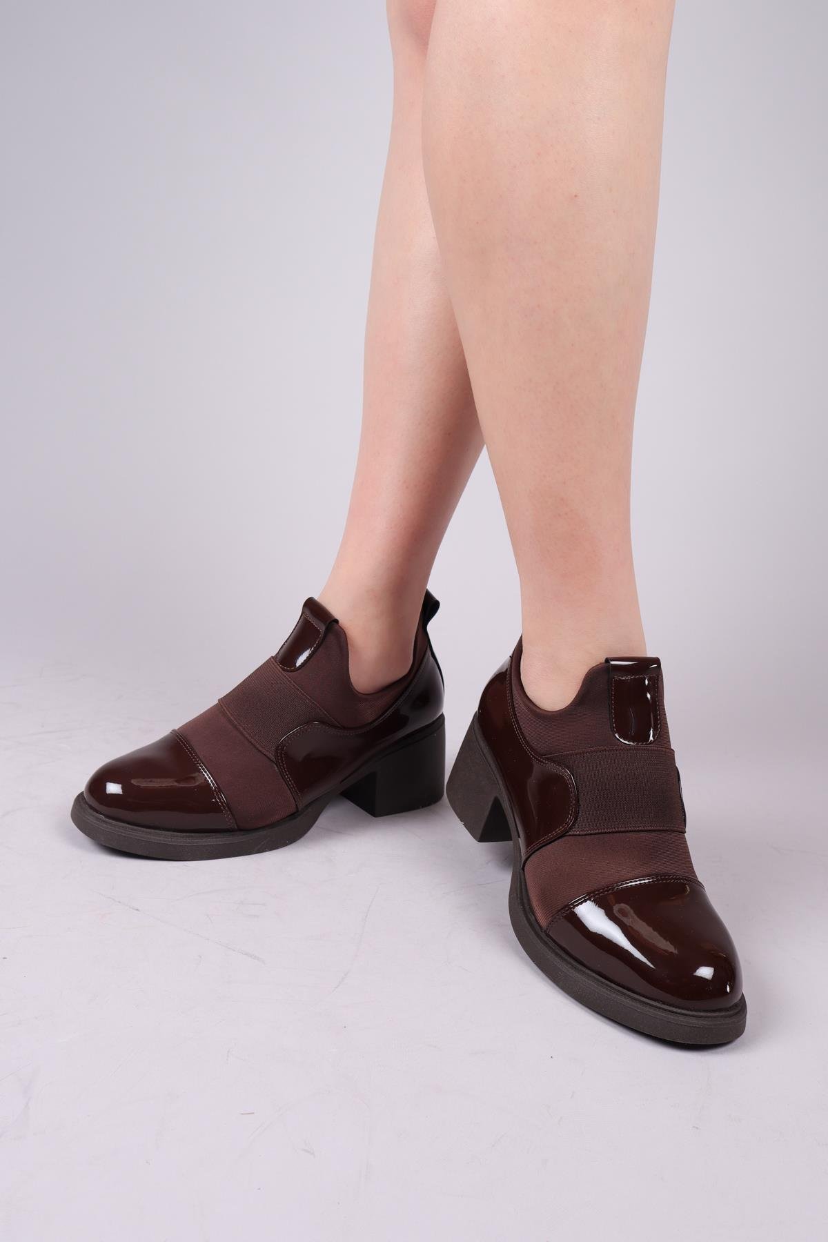 VELIN Rugan Garnili Topuklu Bootie KAHVERENGİBOT