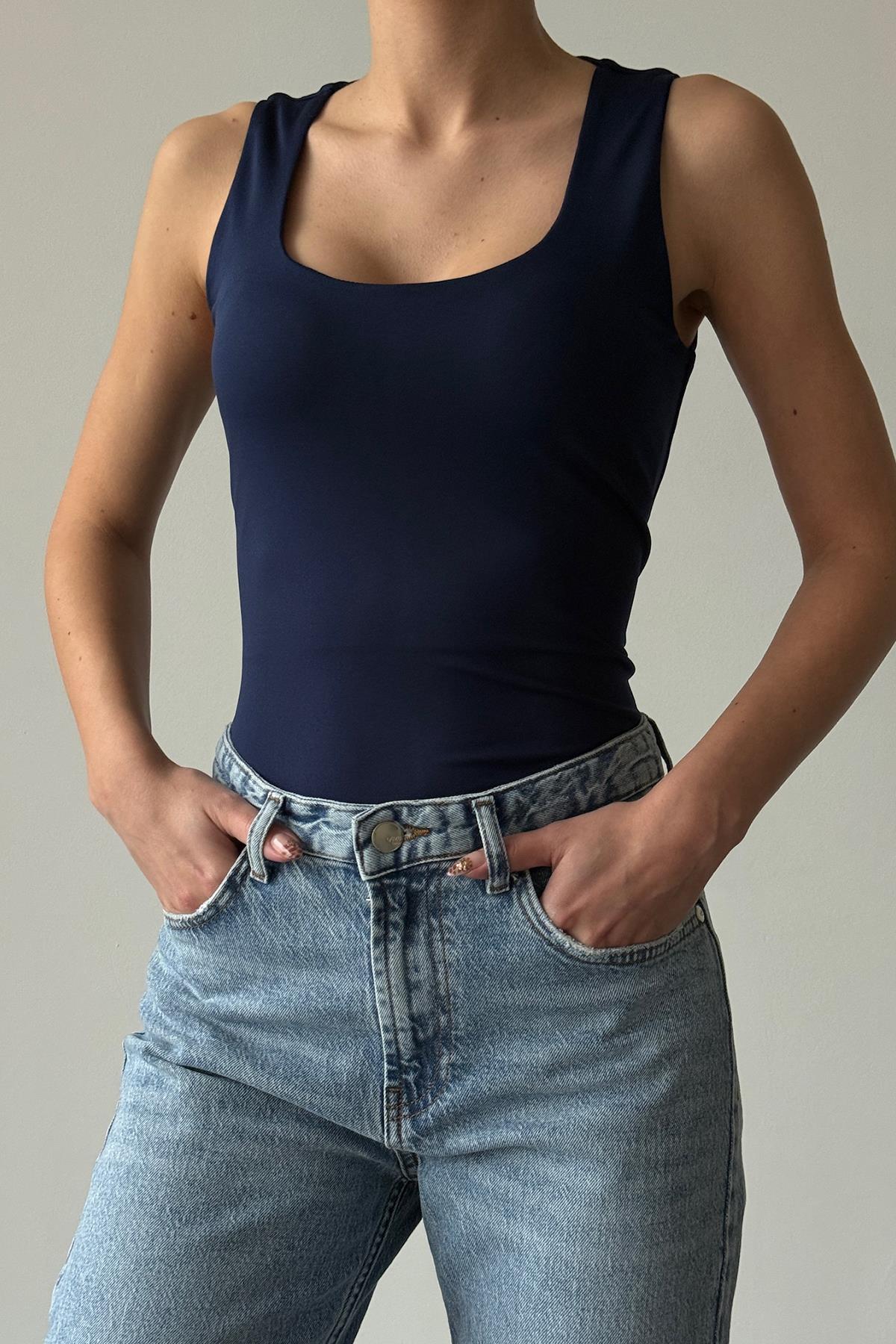 Quzu Basıc Bluz Lacivert