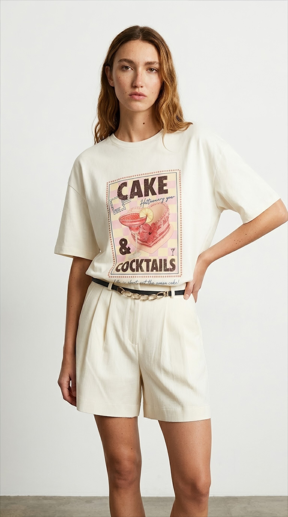 Quzu Baskı Detaylı T-shirt Ekru