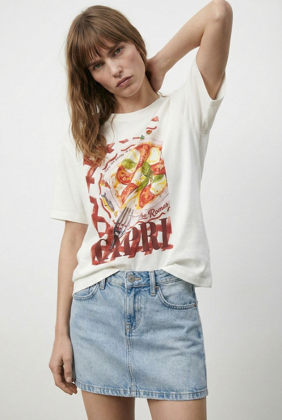 Quzu Baskı Detaylı T-shirt Ekru