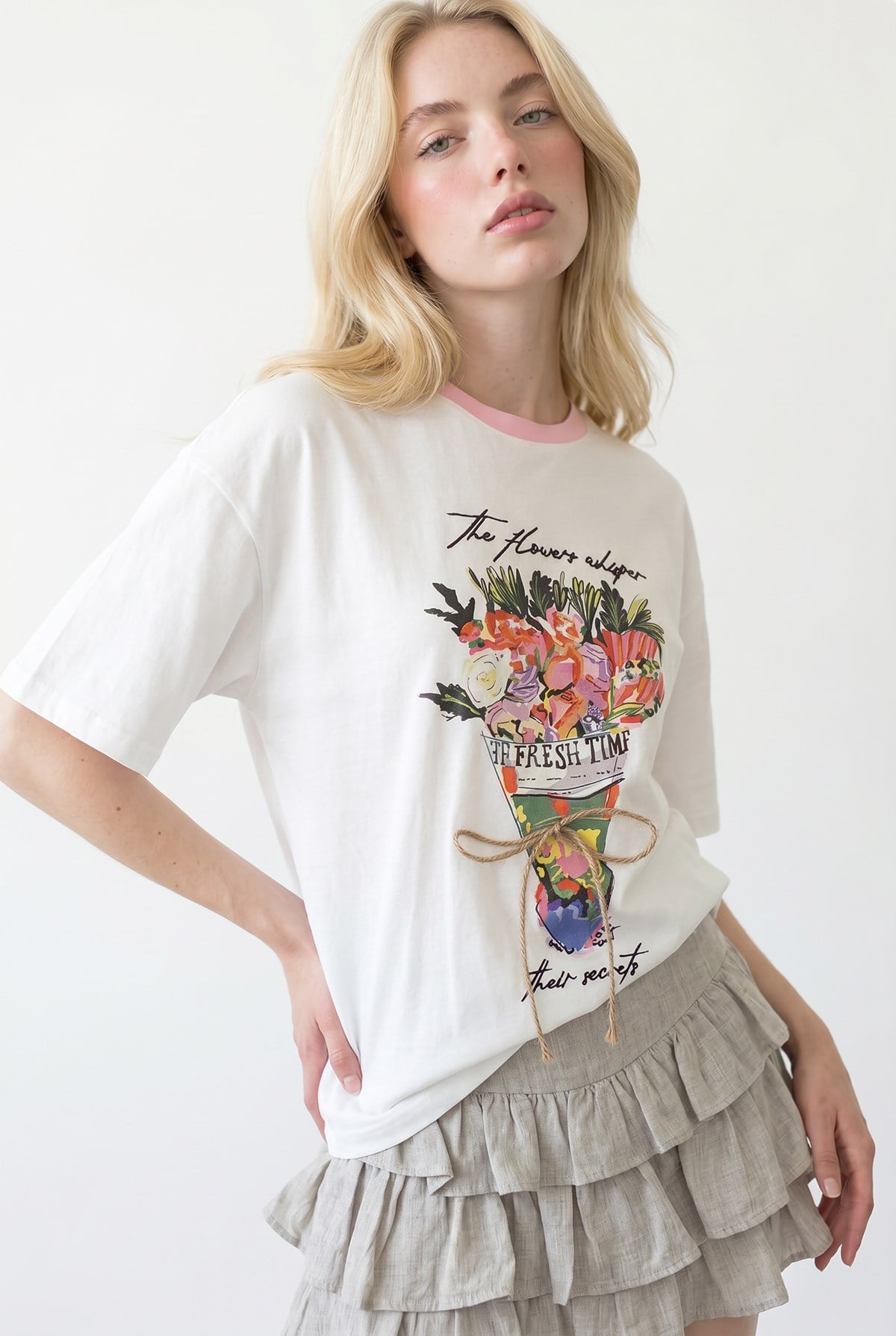 Quzu Baskı Nakış Detaylı T-shirt Ekru
