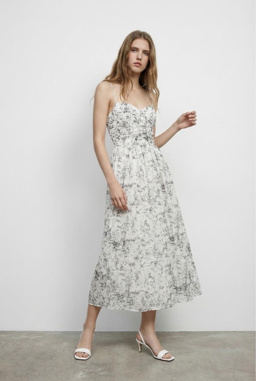 Quzu Batik Desenli Elbise Ekru