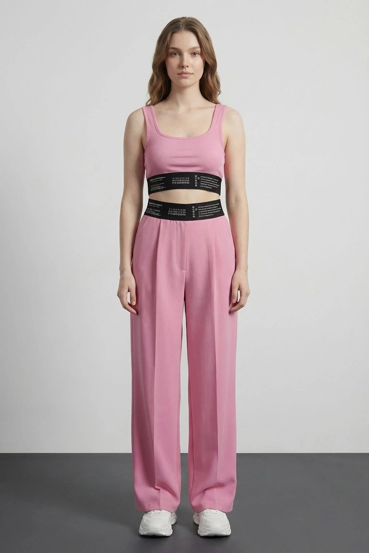 Quzu Lastik Detaylı Crop Top Atlet Pembe