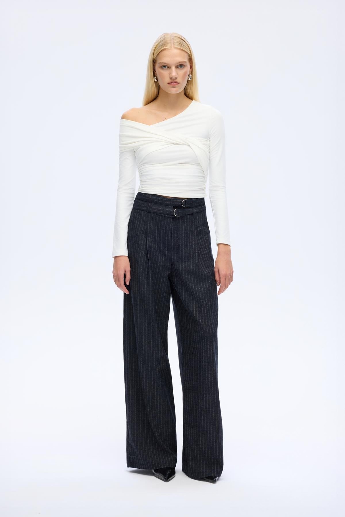 Quzu Asimetrik Bluz Ekru