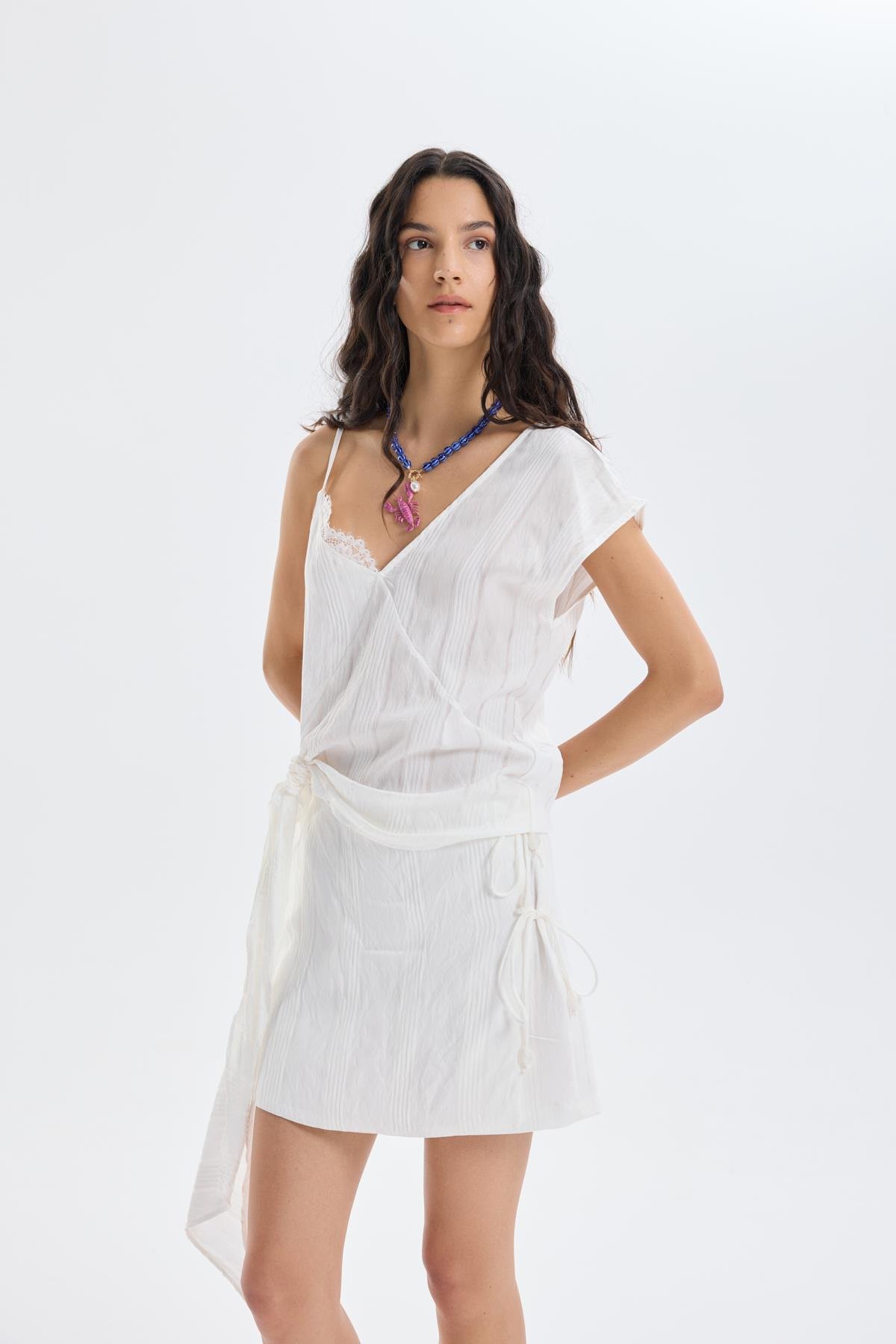 Quzu Asymmetric Lace Detail Blouse Ecru