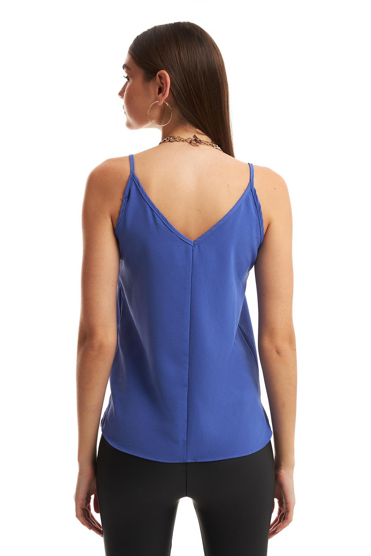 Quzu Askılı V Yaka Bluz Mavi