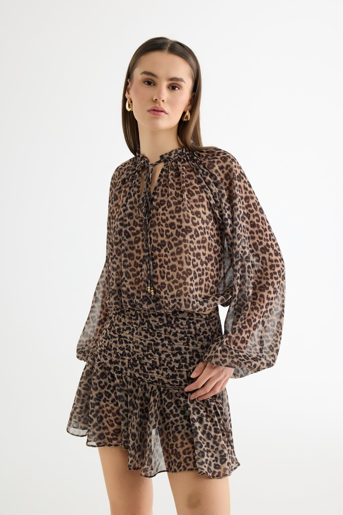 Quzu Bağlama Detaylı Bluz Kahve