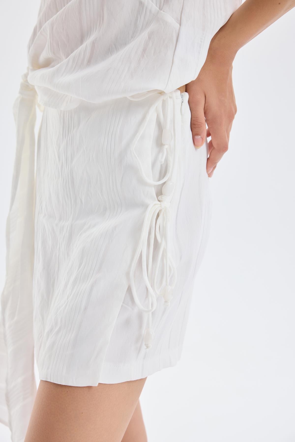 Quzu Tie Detail Wrap Skort Ecru