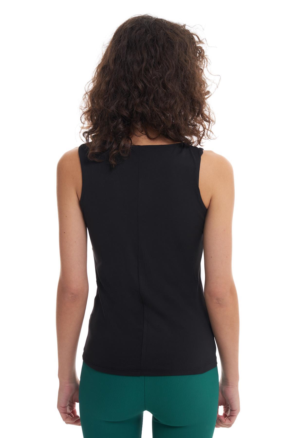 Quzu Basıc Bluz Siyah