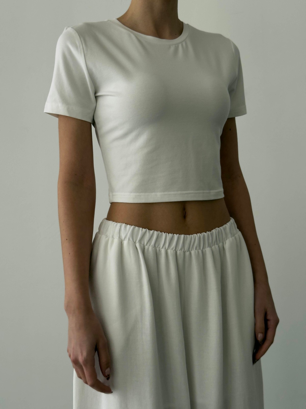 Quzu Basic Crop T-shirt Ekru