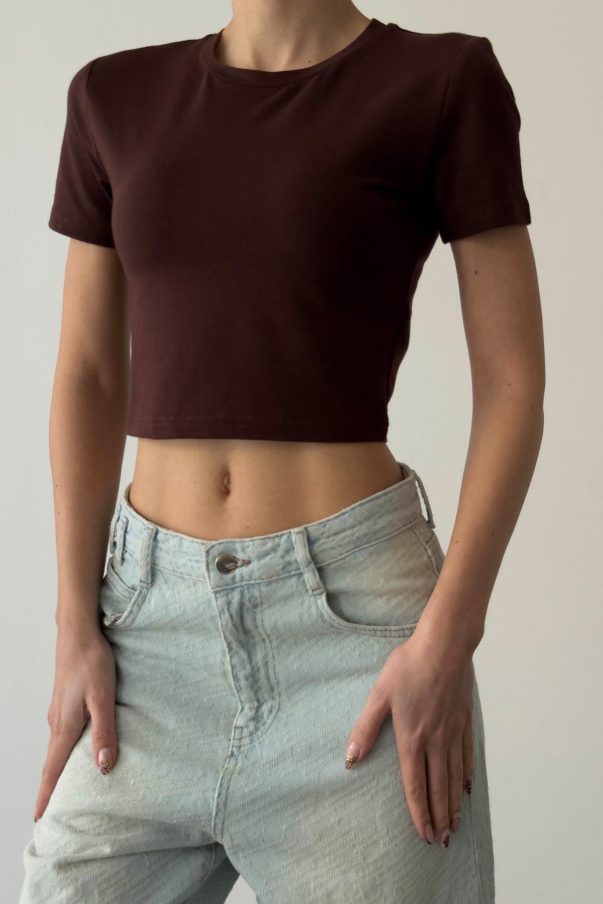 Quzu Basic Crop T-shirt Kahve