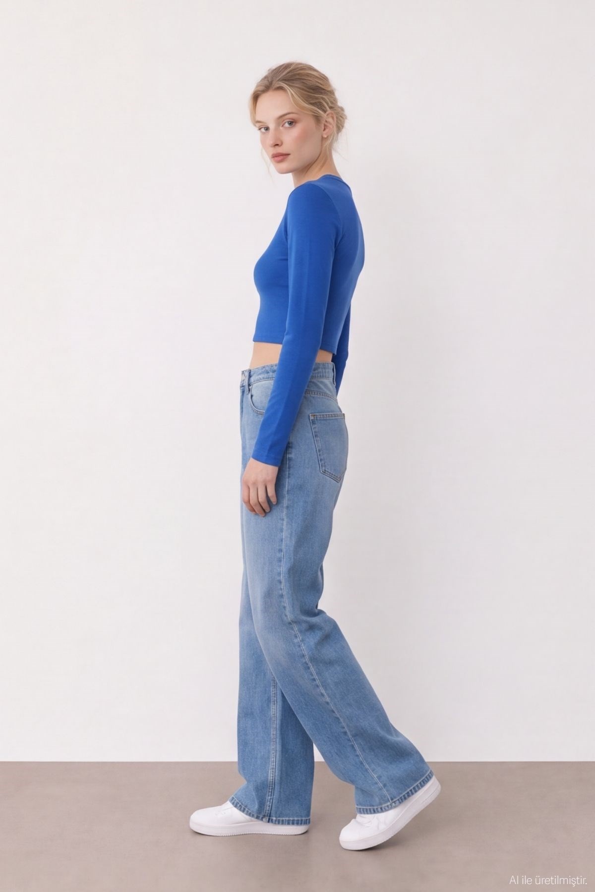 Quzu Basic Crop Top Sax