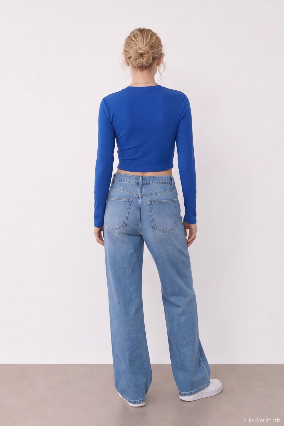 Quzu Basic Crop Top Sax
