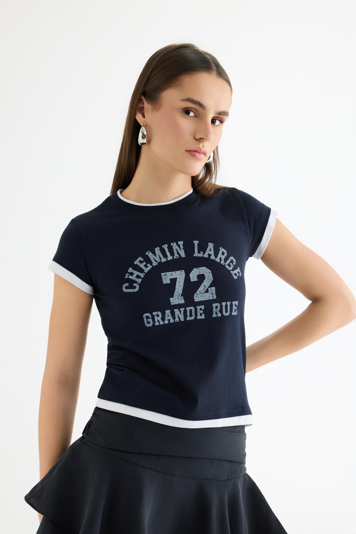 Quzu Baskı Detaylı Kısa Kollu T-shirt Lacivert