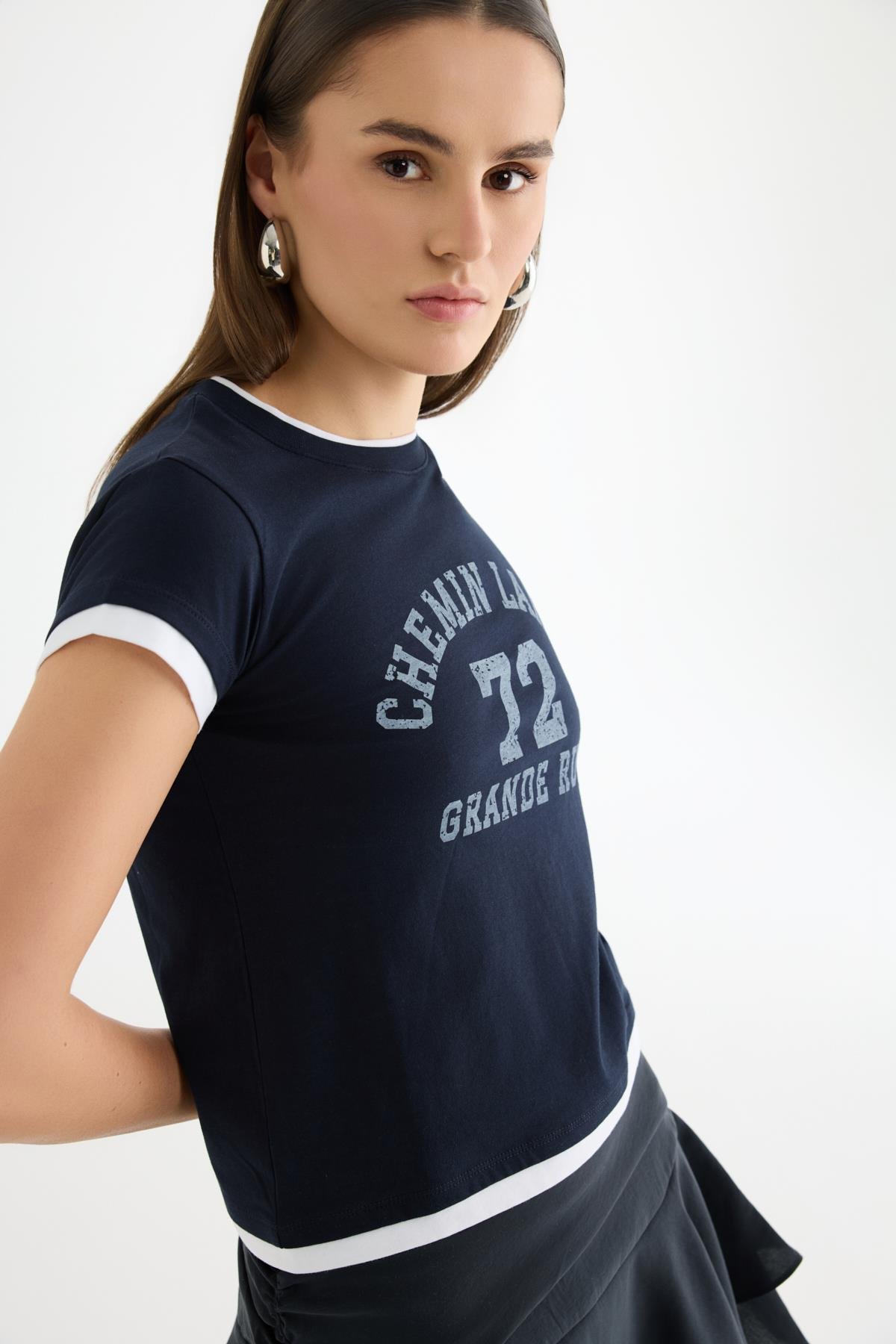 Quzu Baskı Detaylı Kısa Kollu T-shirt Lacivert