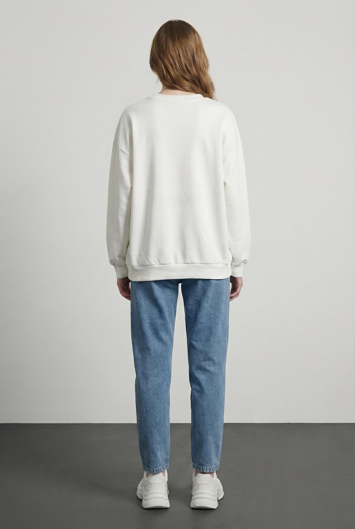 Quzu Baskı Detaylı Sweatshirt Ekru