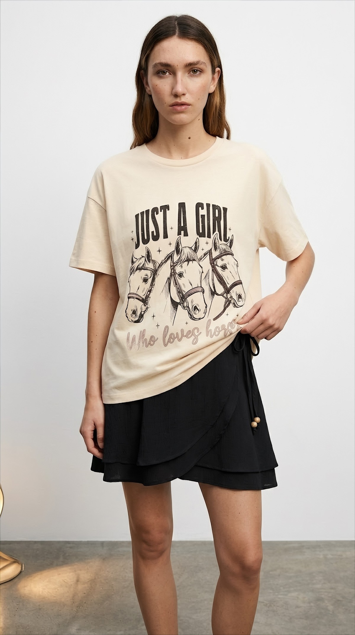 Quzu Baskı Detaylı T-shirt Bej