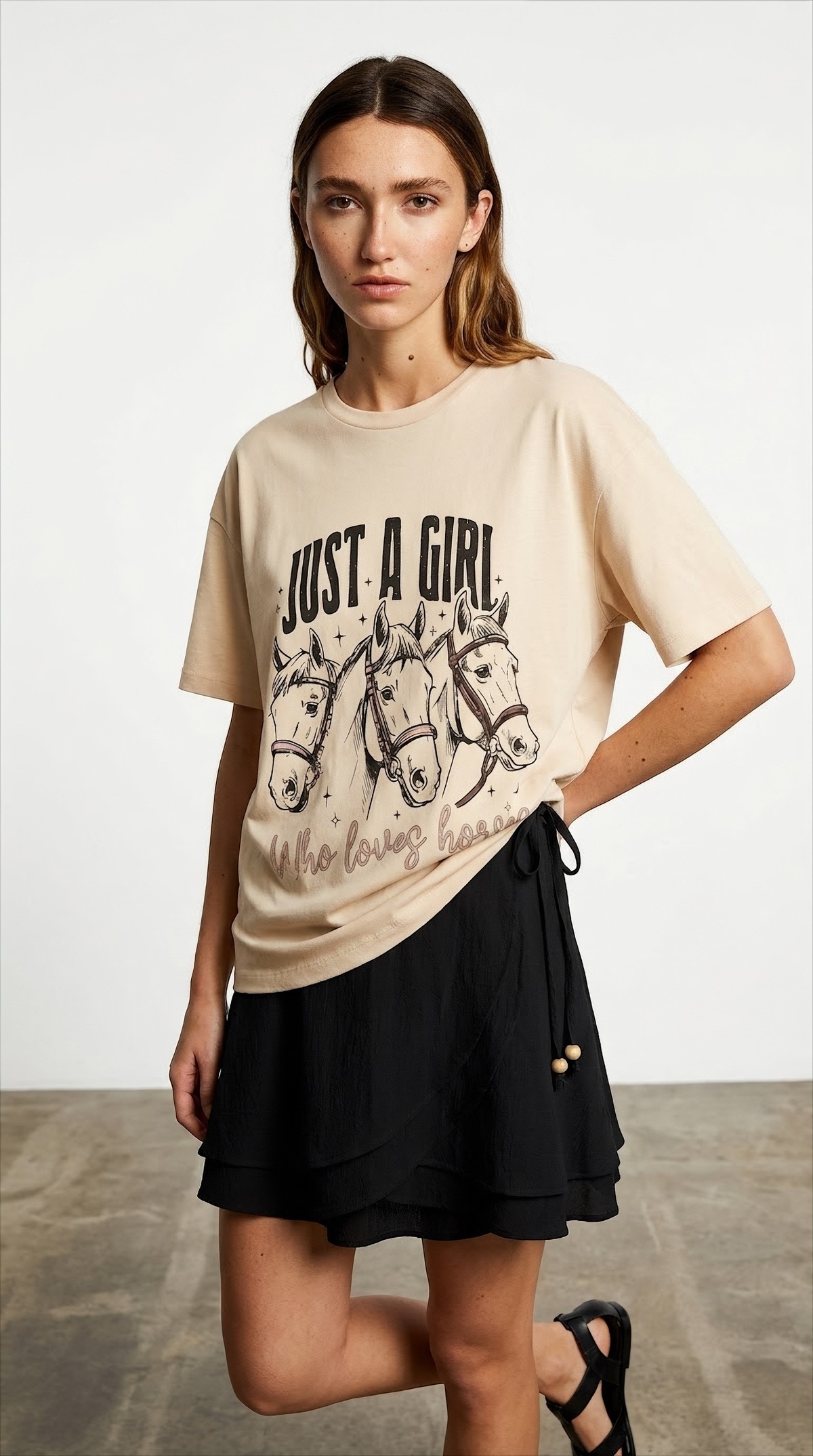Quzu Baskı Detaylı T-shirt Bej