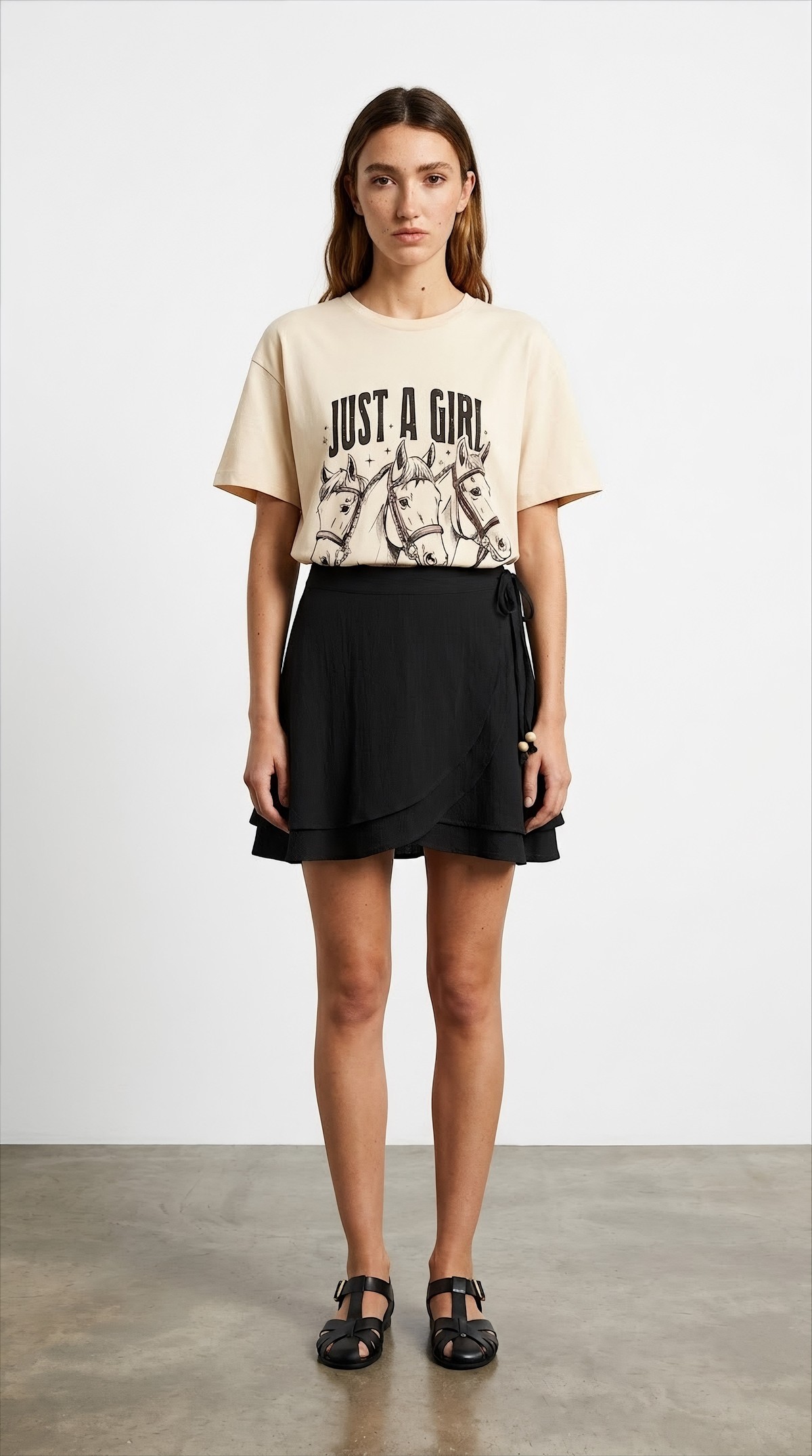 Quzu Baskı Detaylı T-shirt Bej