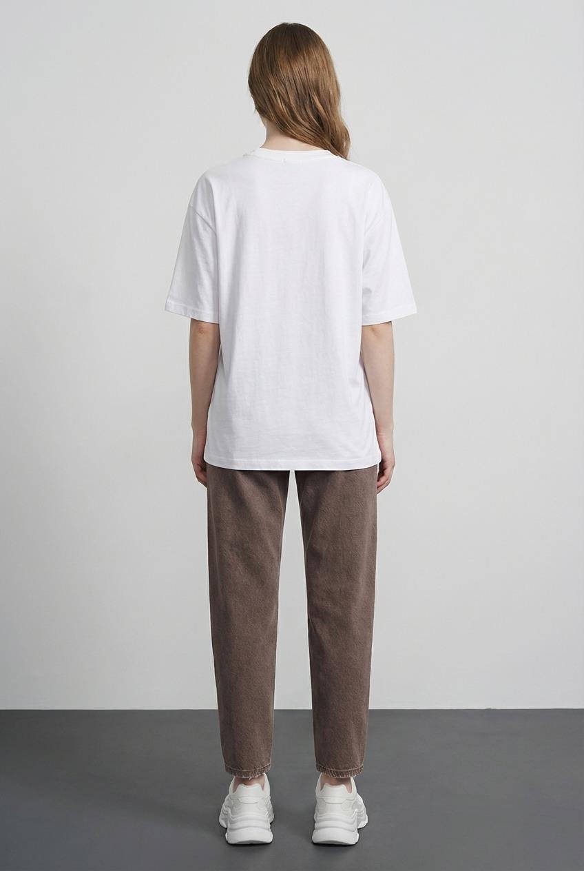 Quzu Baskı Detaylı T-shirt Ekru