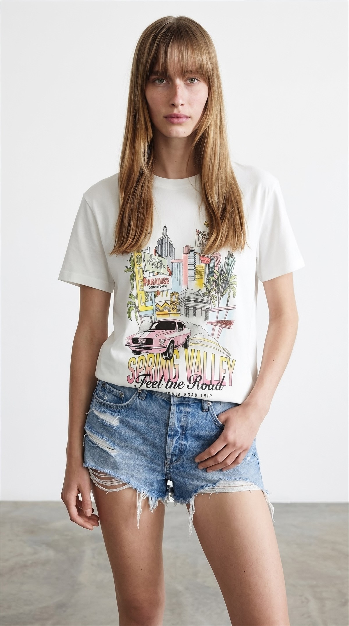 Quzu Baskı Detaylı T-shirt Ekru