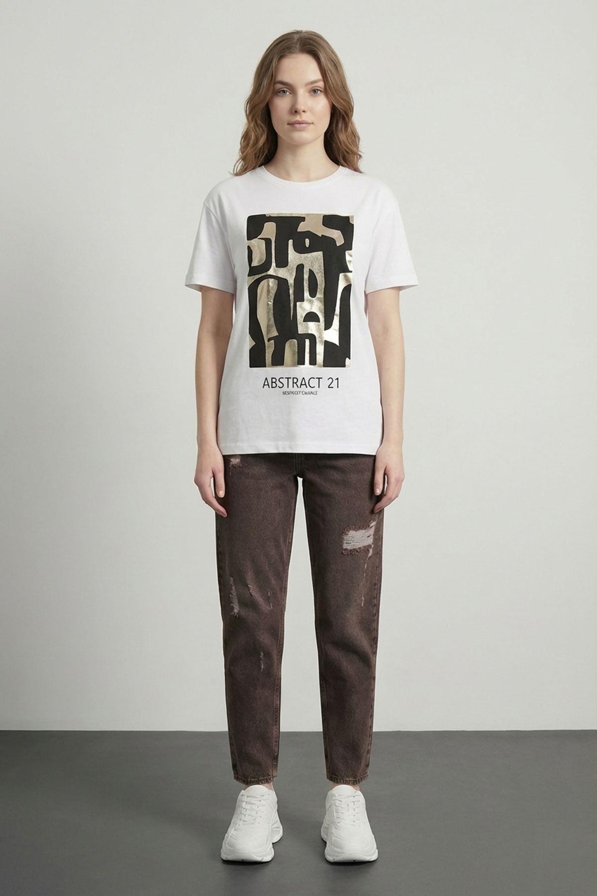 Quzu Baskı Detaylı T-shirt Ekru