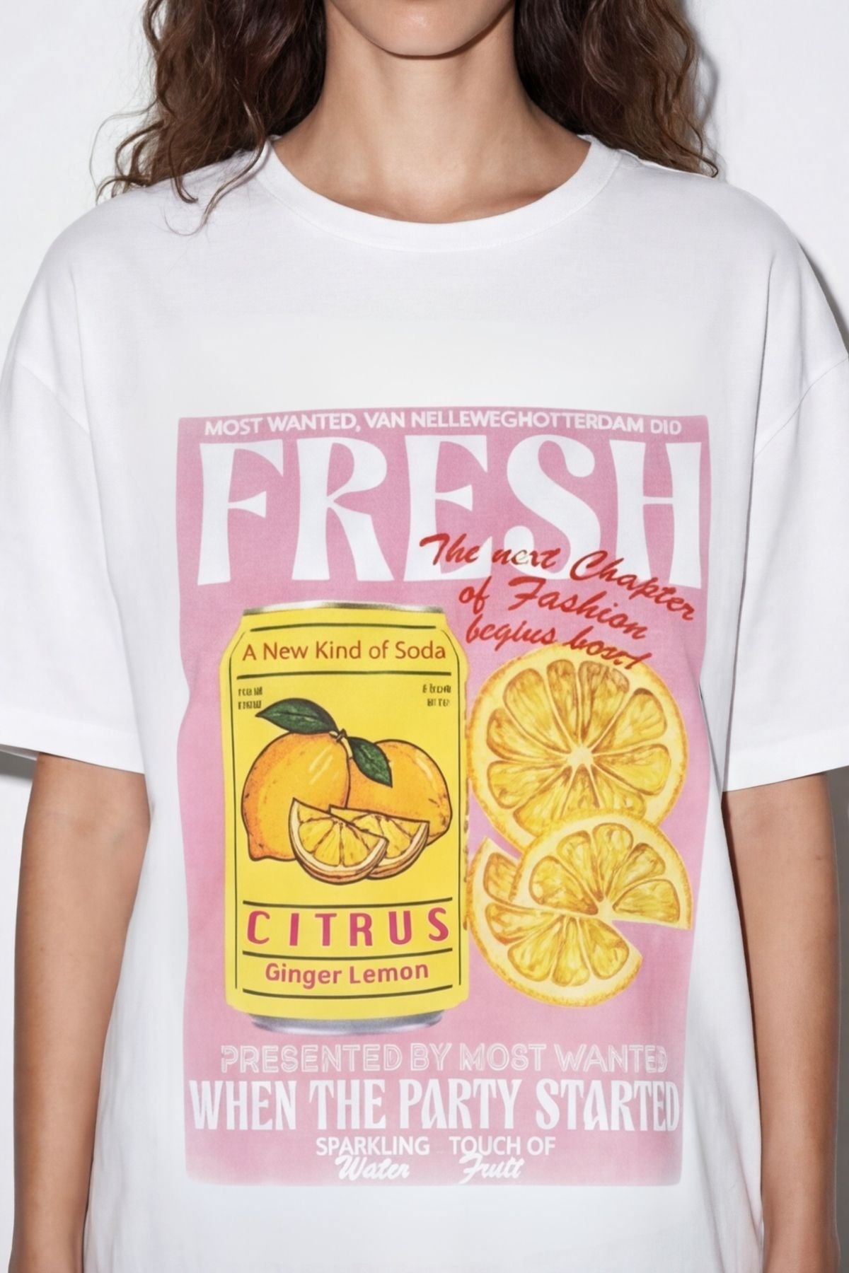 Quzu Baskı Detaylı T-shirt Ekru