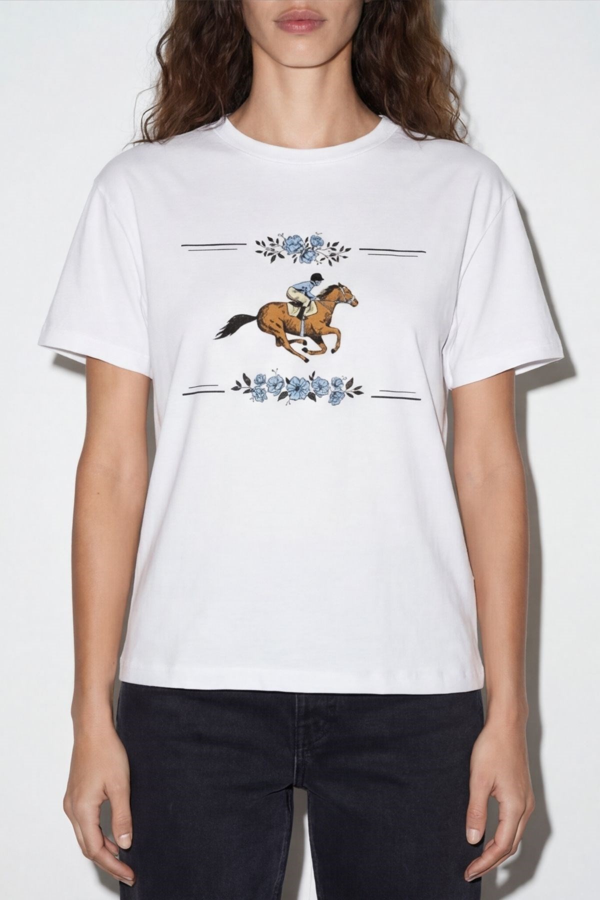 Quzu Baskı Detaylı T-shirt Ekru