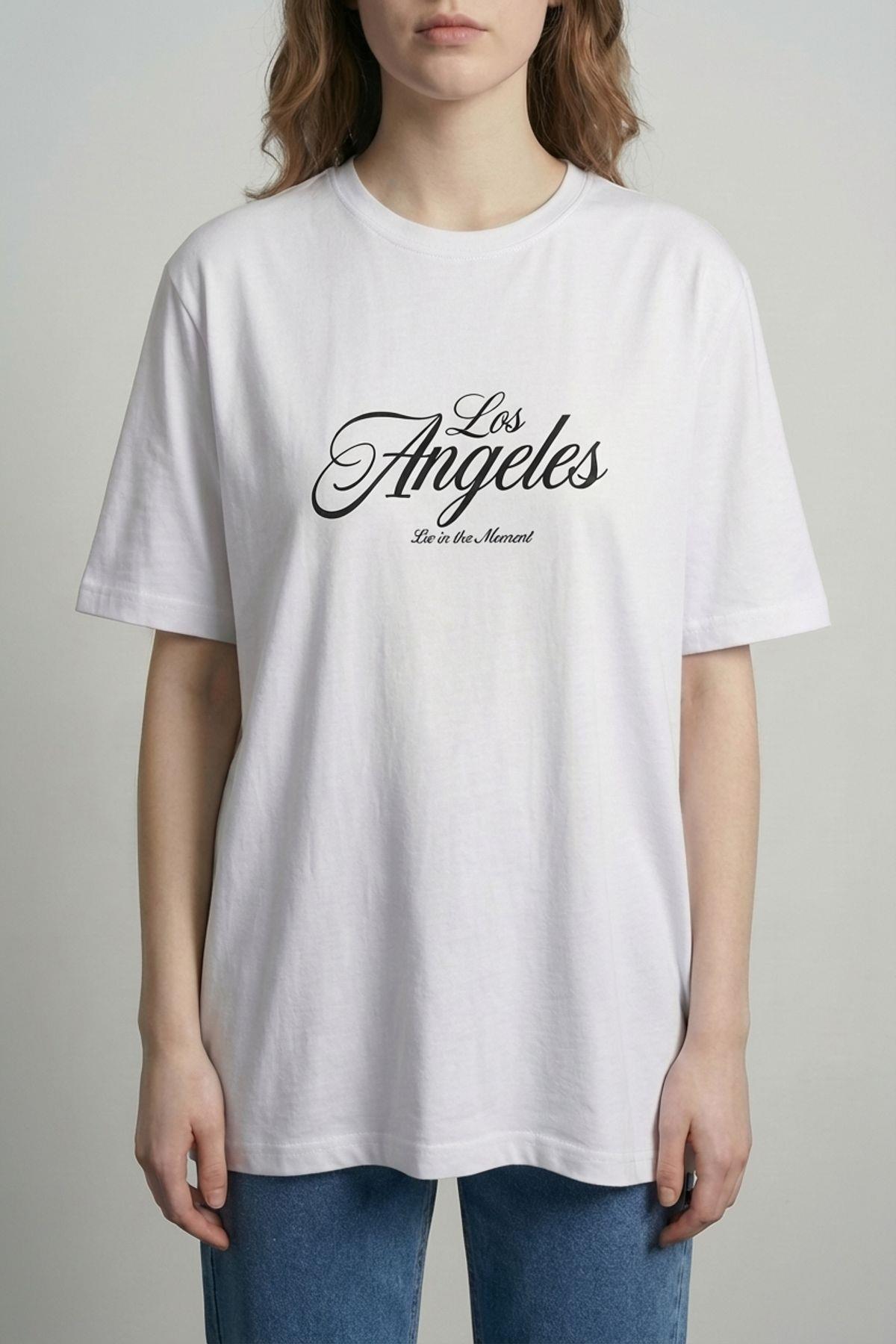 Quzu Baskı Detaylı Vatkalı T-shirt Beyaz