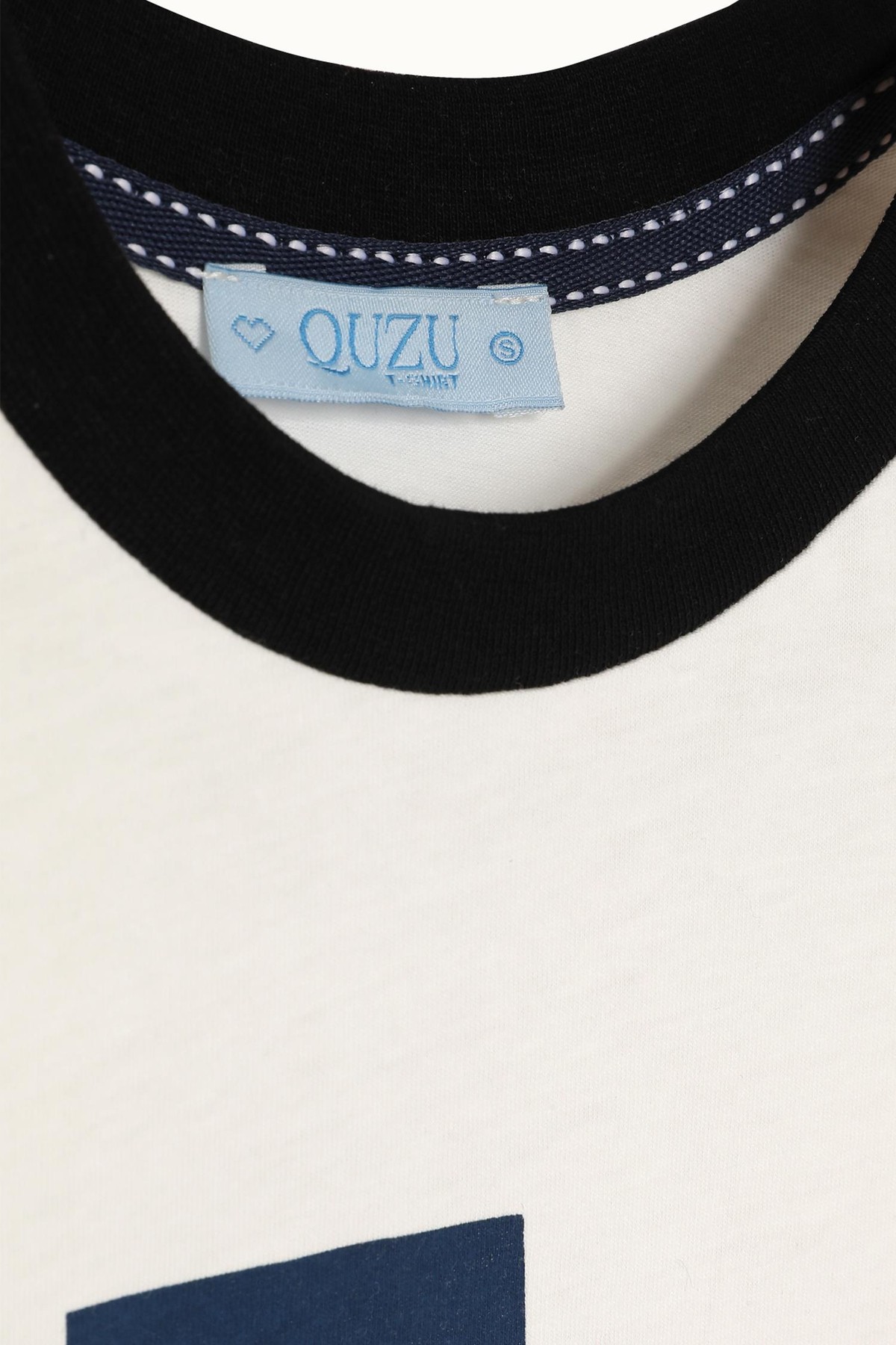 Quzu Baskı ve Nakış Detaylı T-shirt Ekru