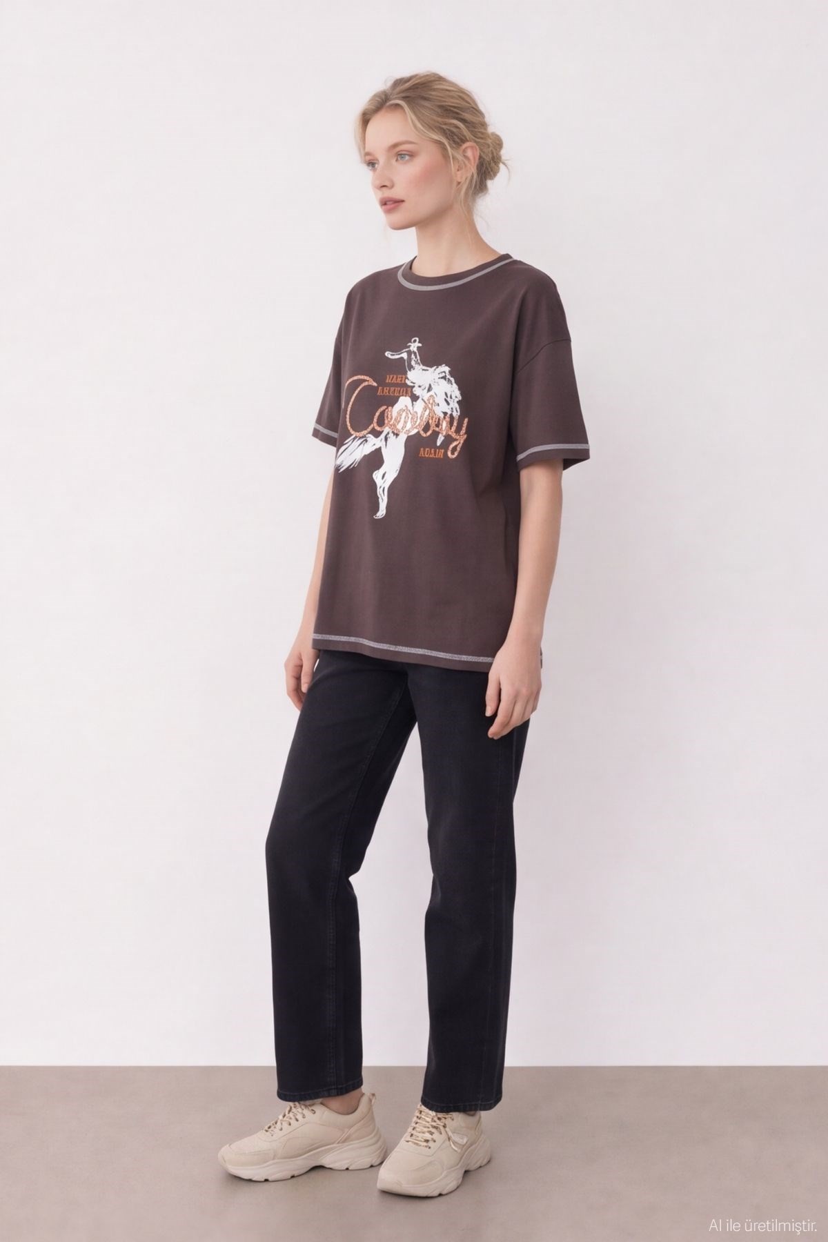 Quzu Baskı Ve Nakış Detaylı T-shirt Kahve