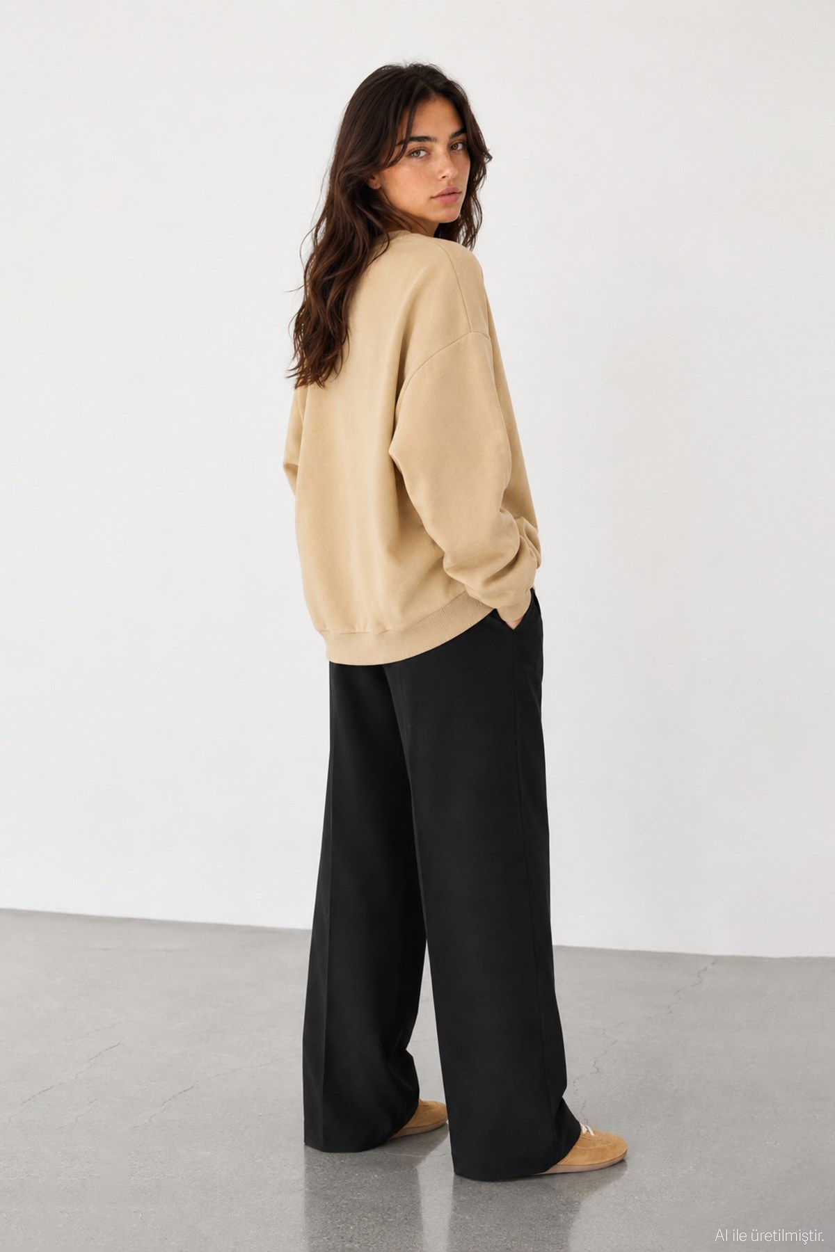 Quzu Baskı Ve Trok Detaylı Sweatshirt Bej