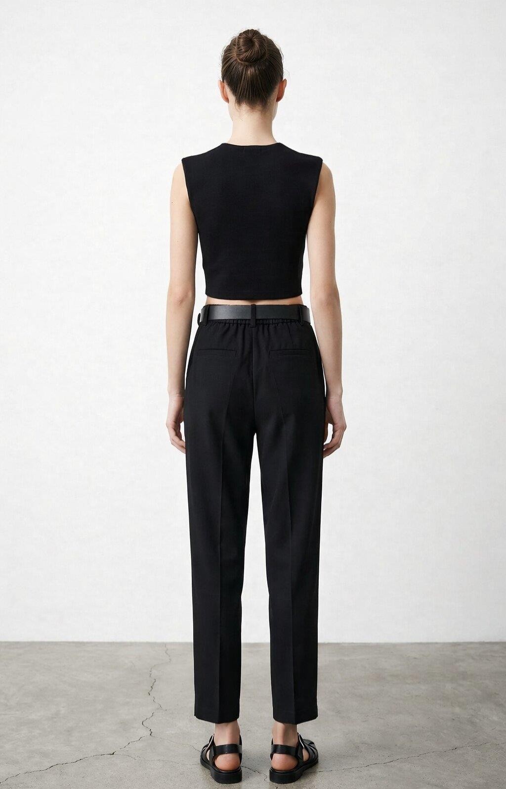 Quzu Beli Kemerli Pantolon Siyah