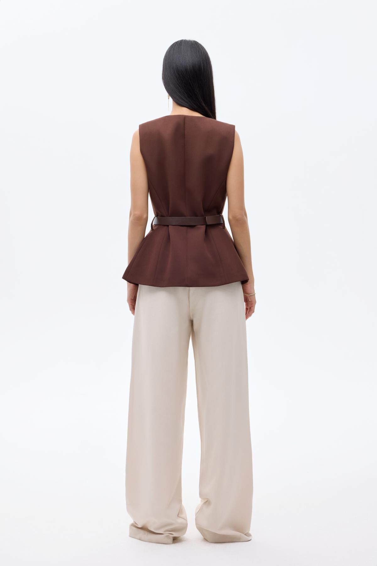 Quzu Bisiklet Yaka Kemerli Yelek Kahve