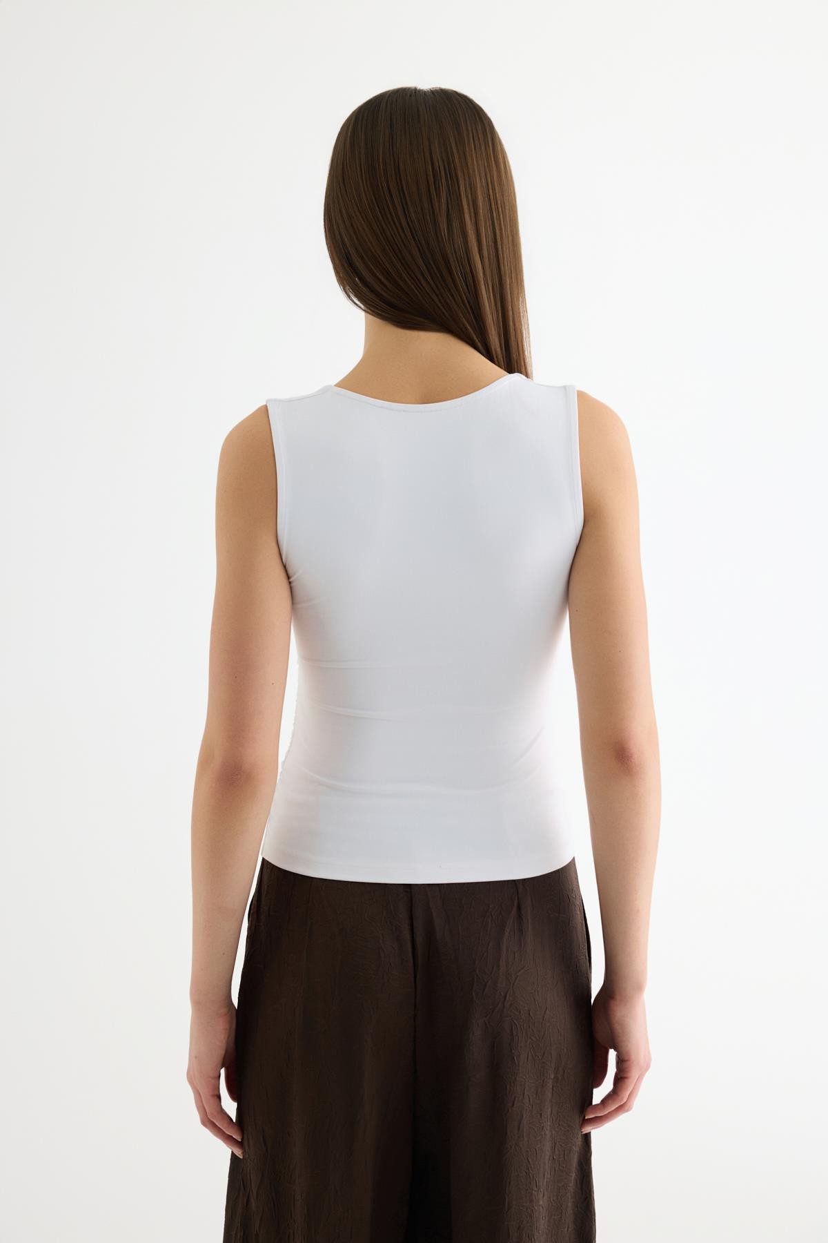 Quzu Büzgü Detaylı Bluz Ekru