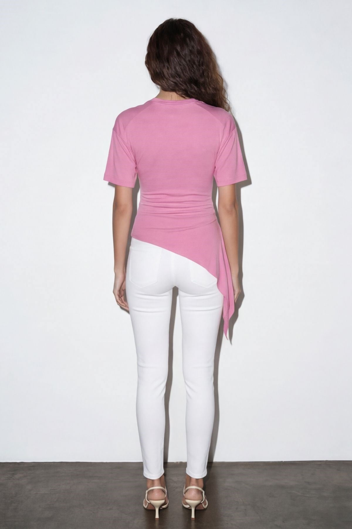 Quzu Büzgü Detaylı T-shirt Pembe