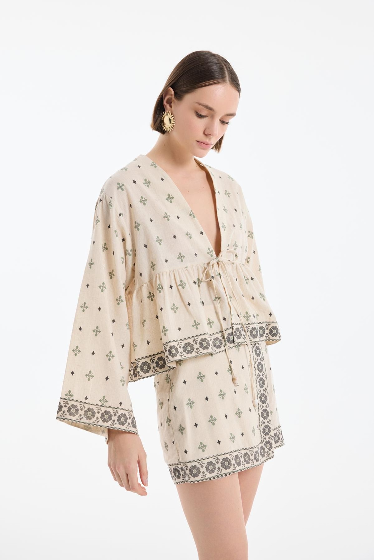 Quzu Büzgülü Desenli Kimono Natur