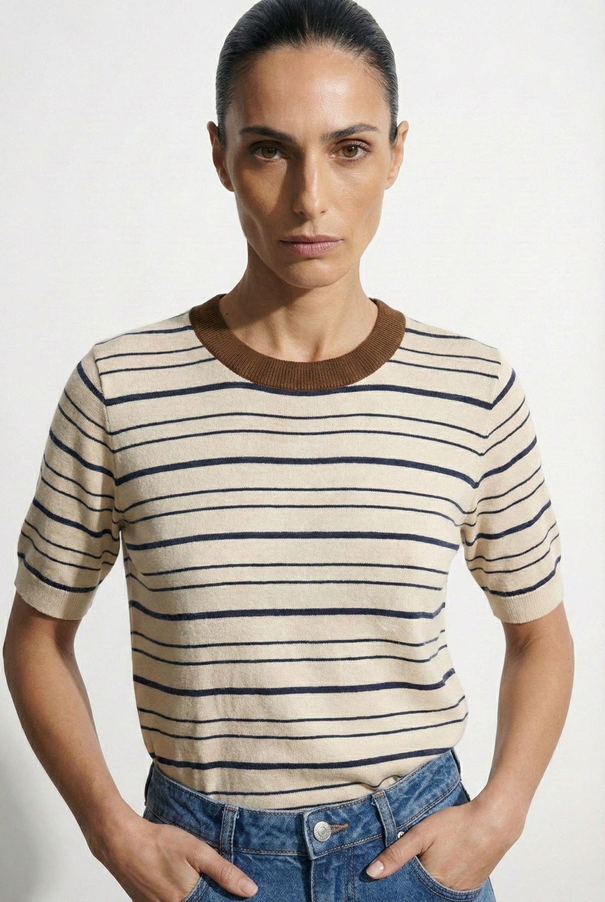 Quzu Çizgili Triko Krem